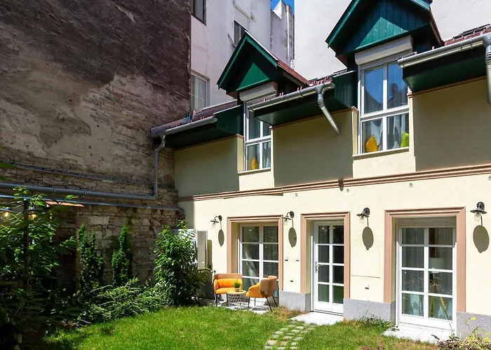 Apartmán Unique 3 Floor With 4bdrm, 3bthrm