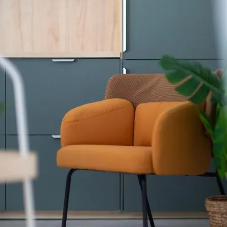 Apartman Unique 3 Floor With 4bdrm, 3bthrm *